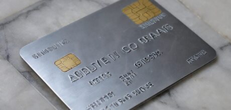 Descubra os cartões premium e os benefícios para clientes exigentes