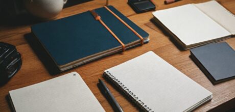Cadernos: como escolher entre pauta, pontilhado e liso
